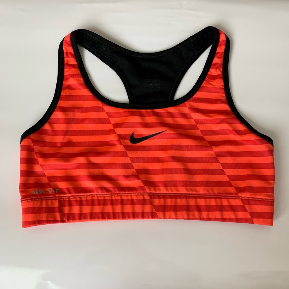 Nike Dri-Fit Women’s Sport Bra